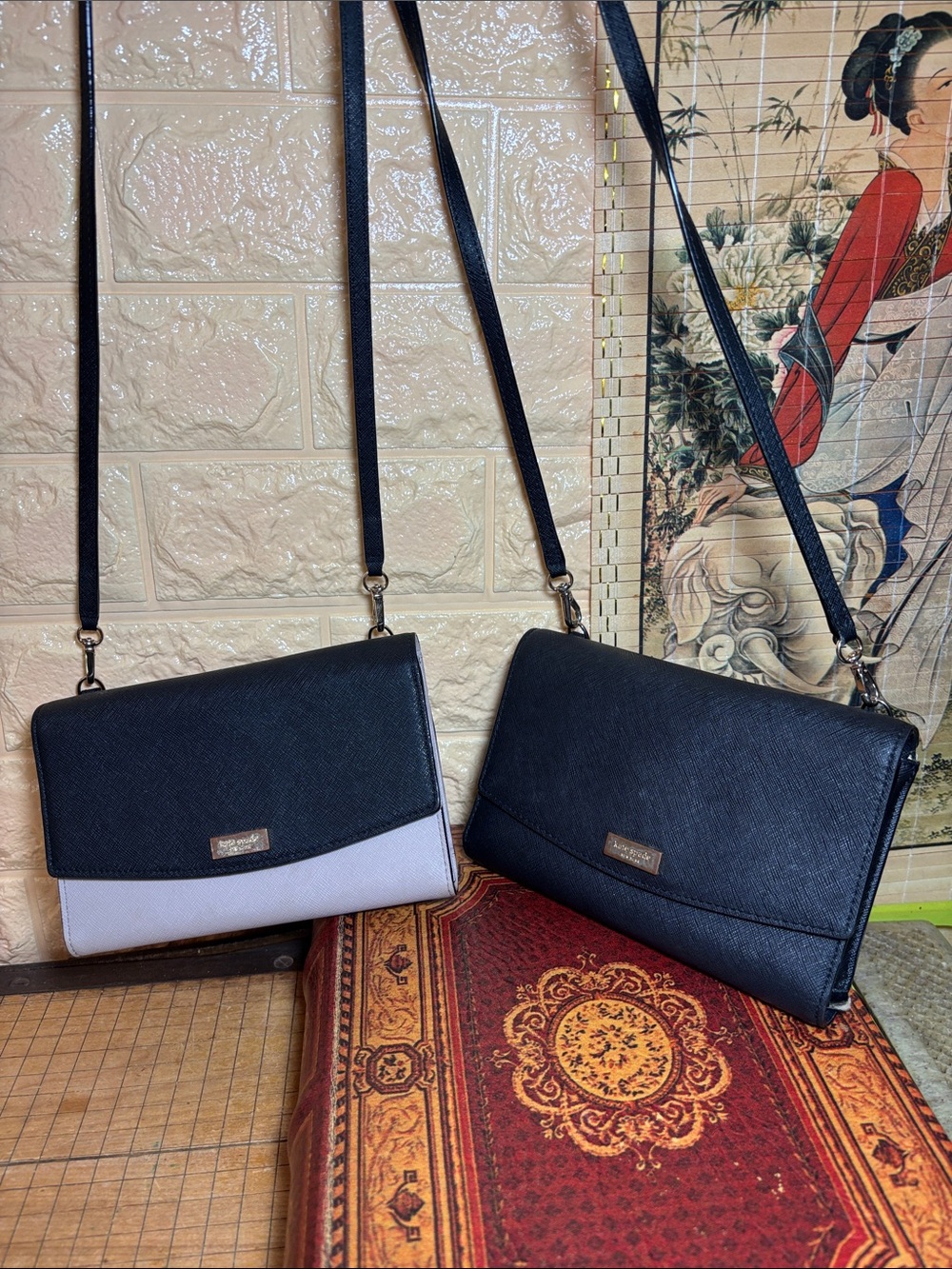 2 kate spade Crossbody Bags, Wallets w Detachable Strap, Black Cream Leather - Picture 3 of 17
